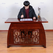 臨摹桌