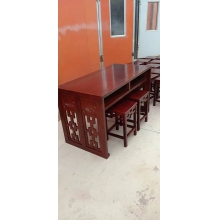 學(xué)生桌